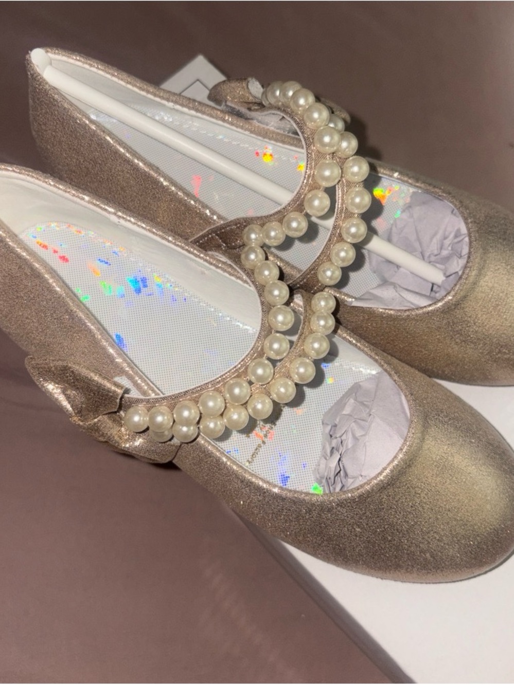 Girls Pearl-Strap Dress Shoes in Metallic Gold